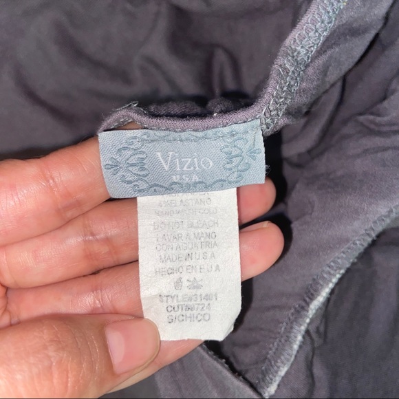 Knitted Ruffled Top - Picture 10 of 12